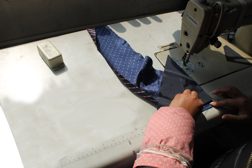 custom tie factory